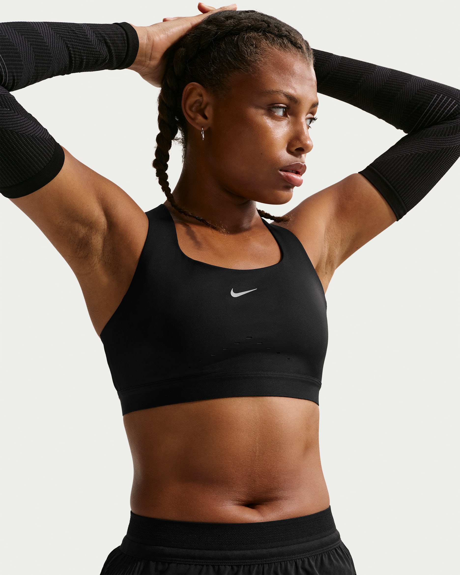 Nike Swift — Black/Silver