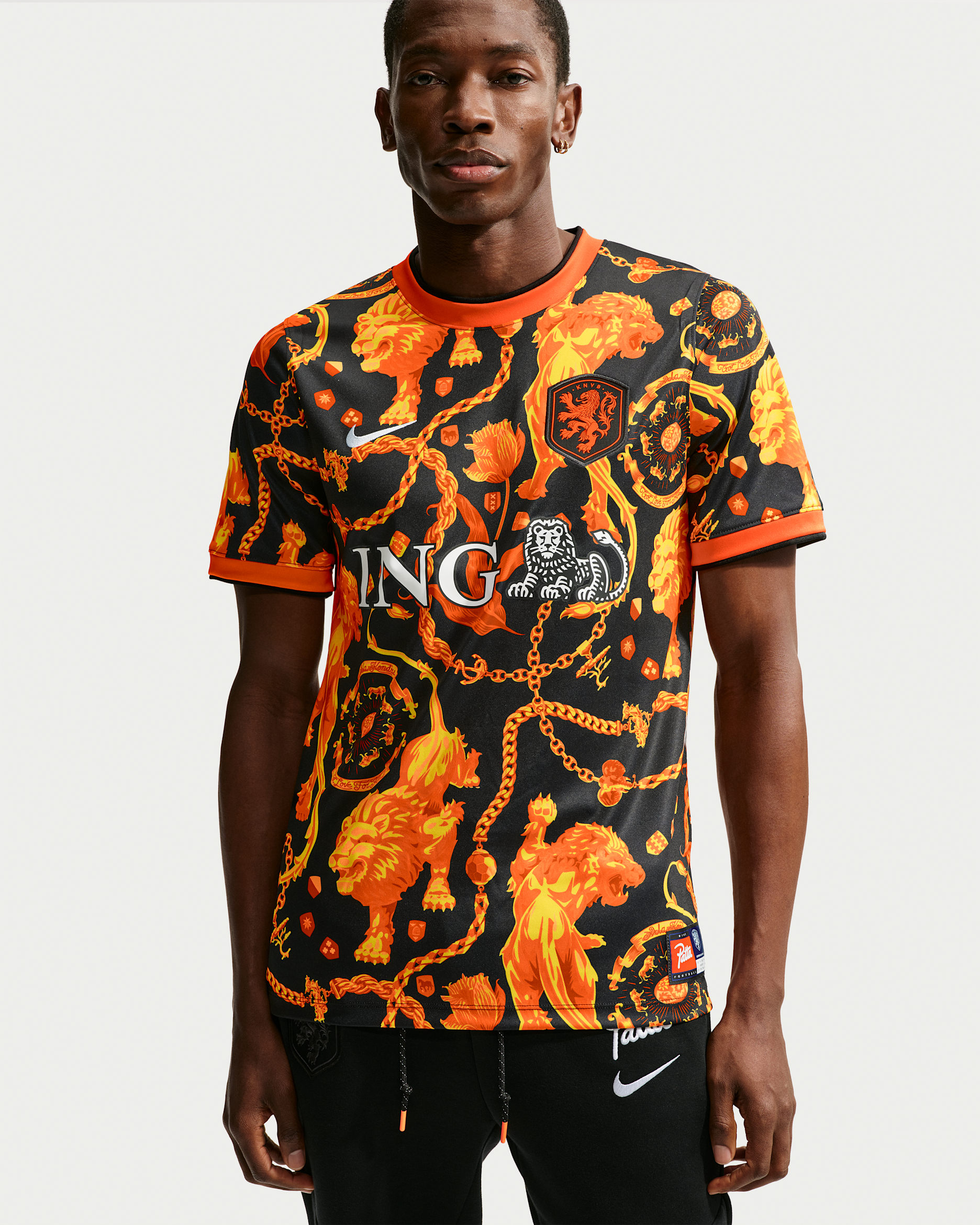 Netherlands x Patta — Black/White