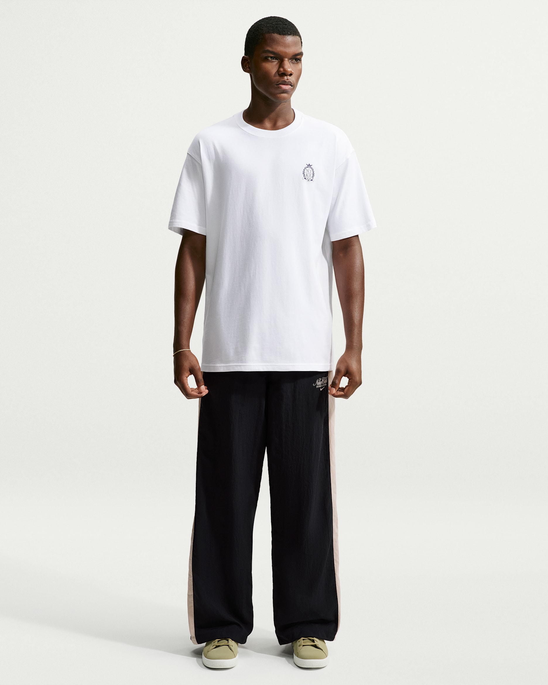 Nike Club — Black/Sand Drift/Sand Drift
