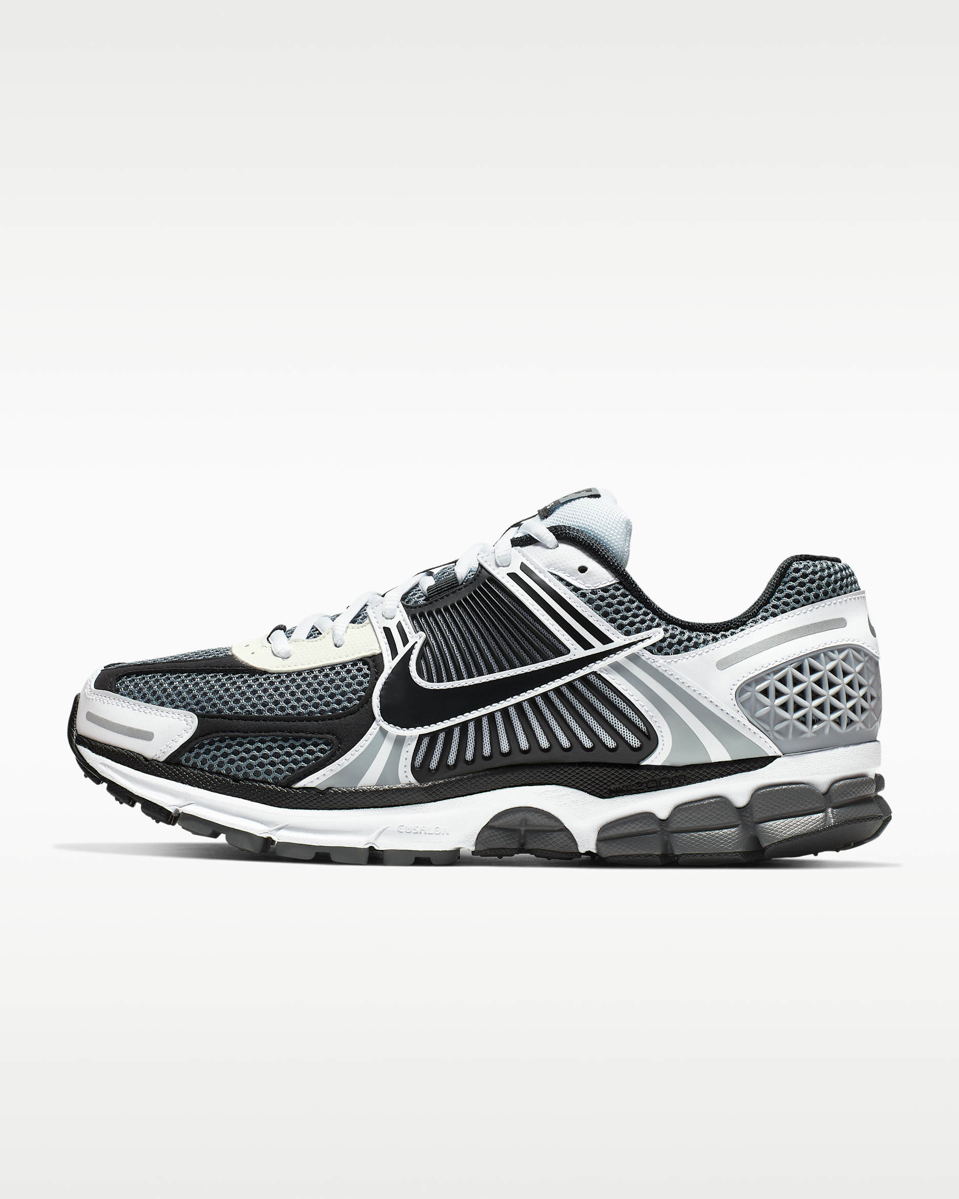 Nike Zoom Vomero 5 SE SP — Dark Grey/White/Sail/Black