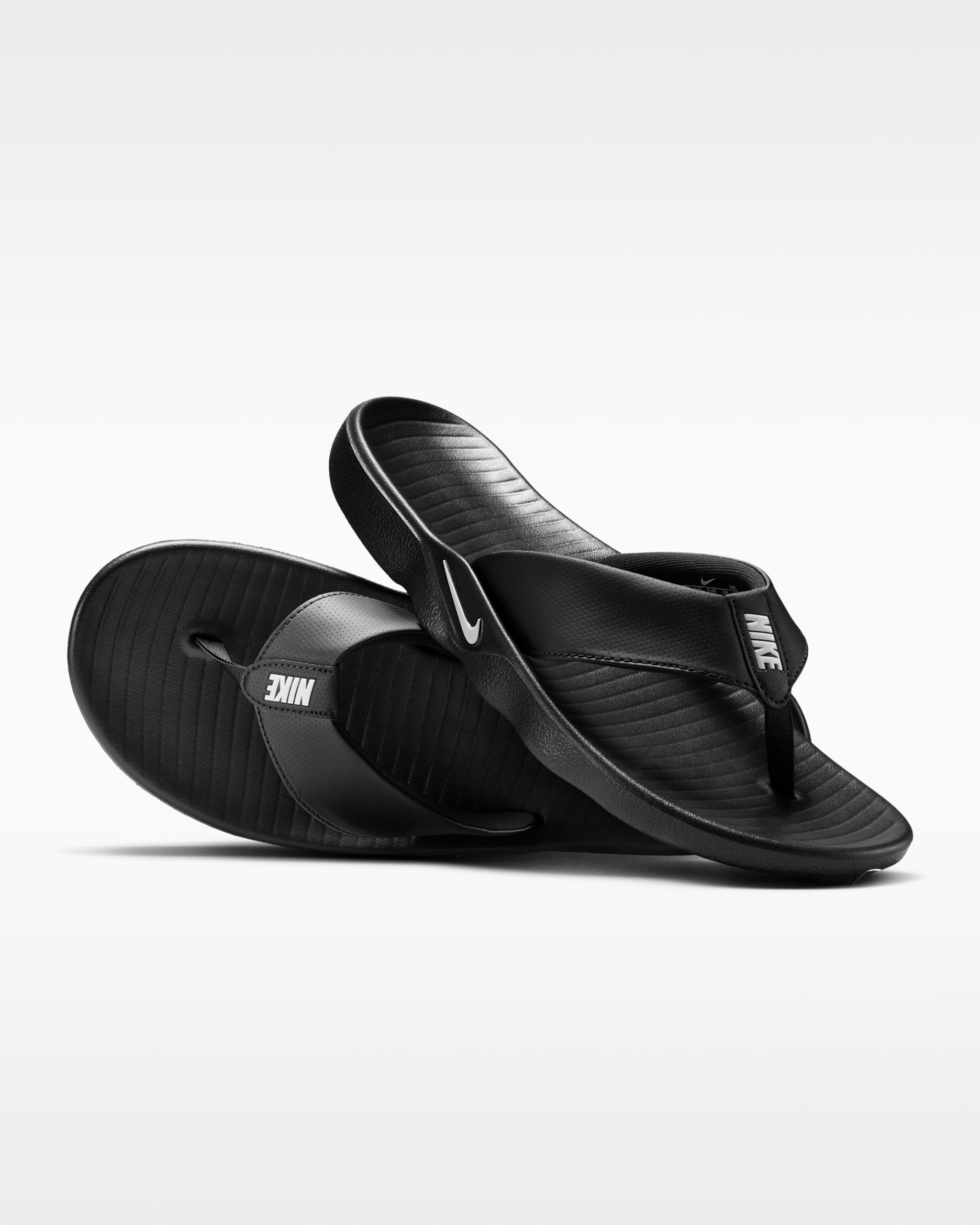 Nike Marina — Black/White