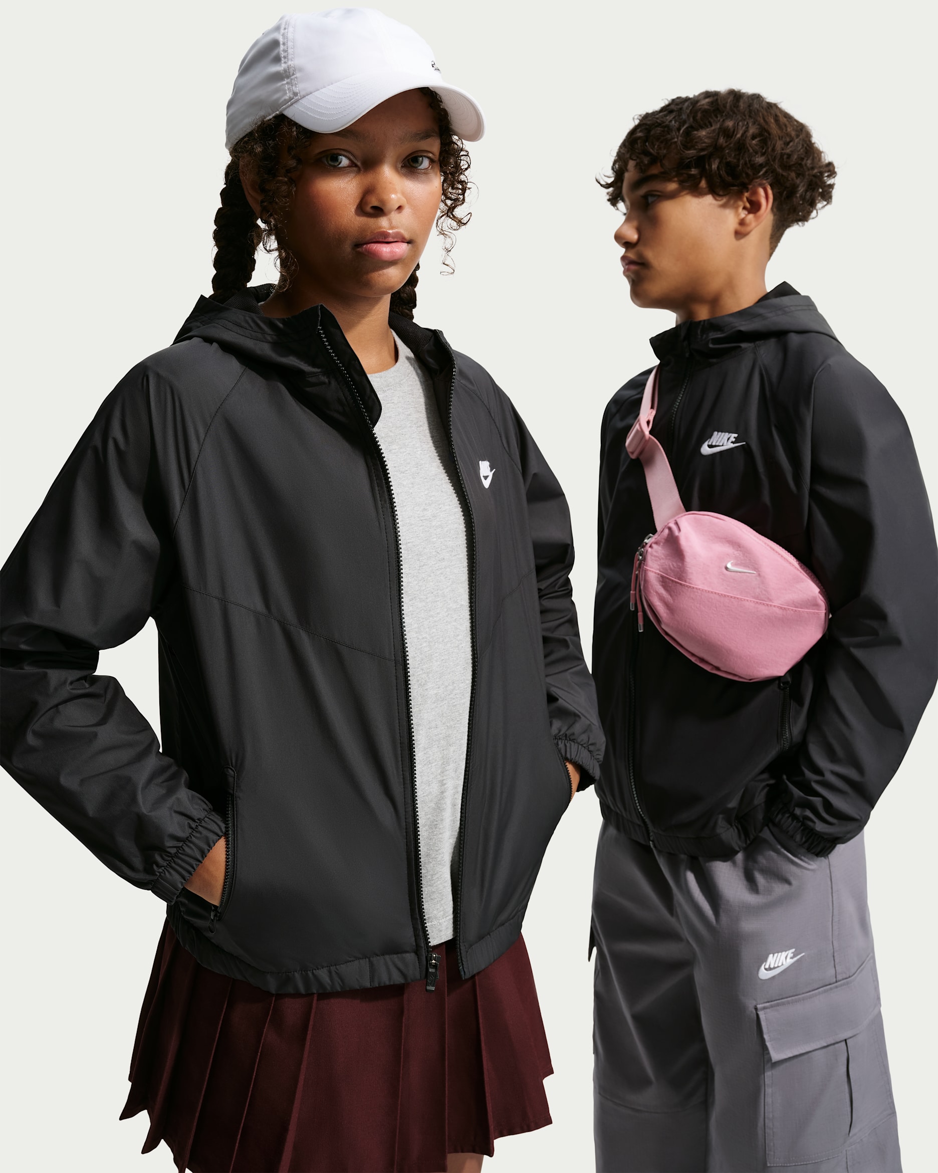 Nike Sportswear Windrunner — Black/Black/White