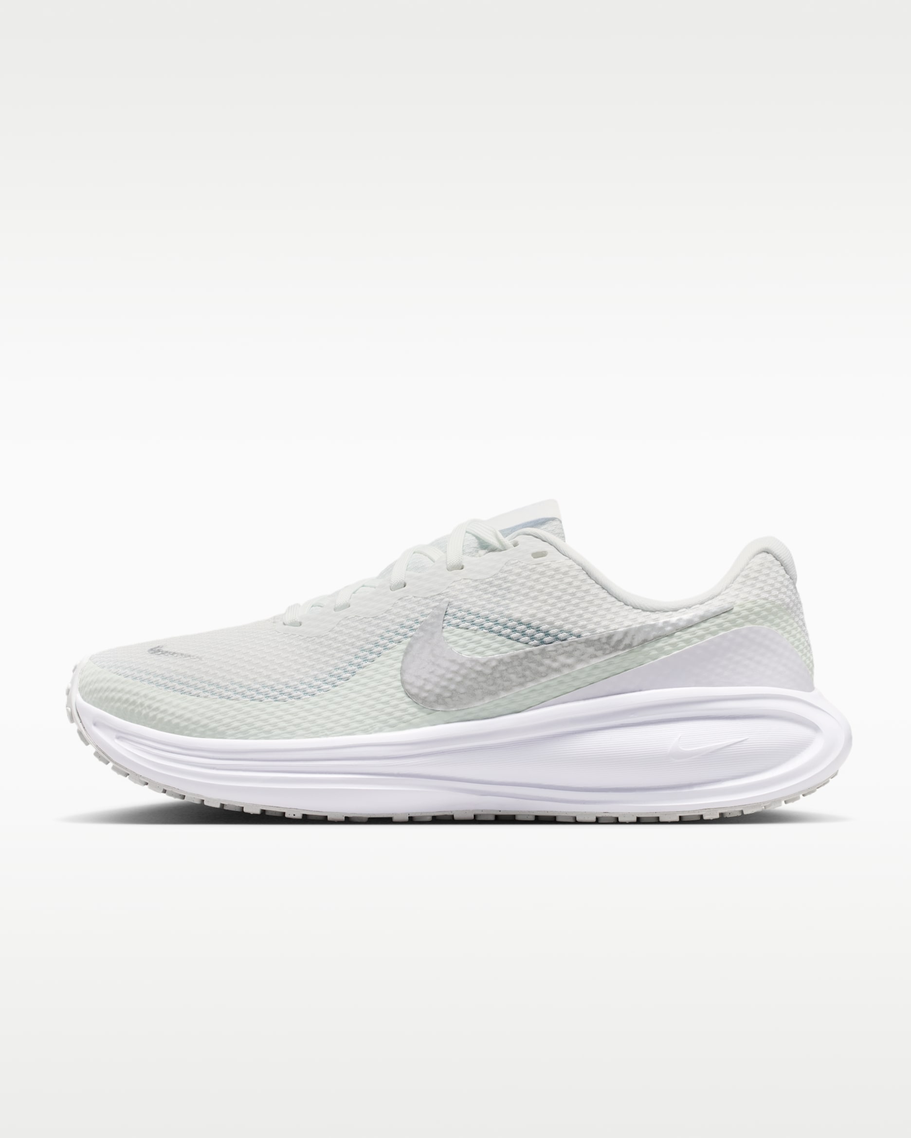 Nike Revolution 8 — Off-White/Barely Green/Malachite/Metallic Silver