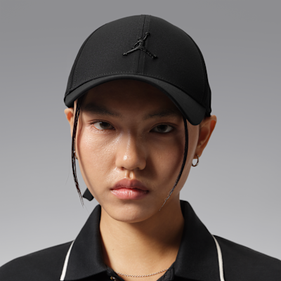 Jordan Club — Black/Black
