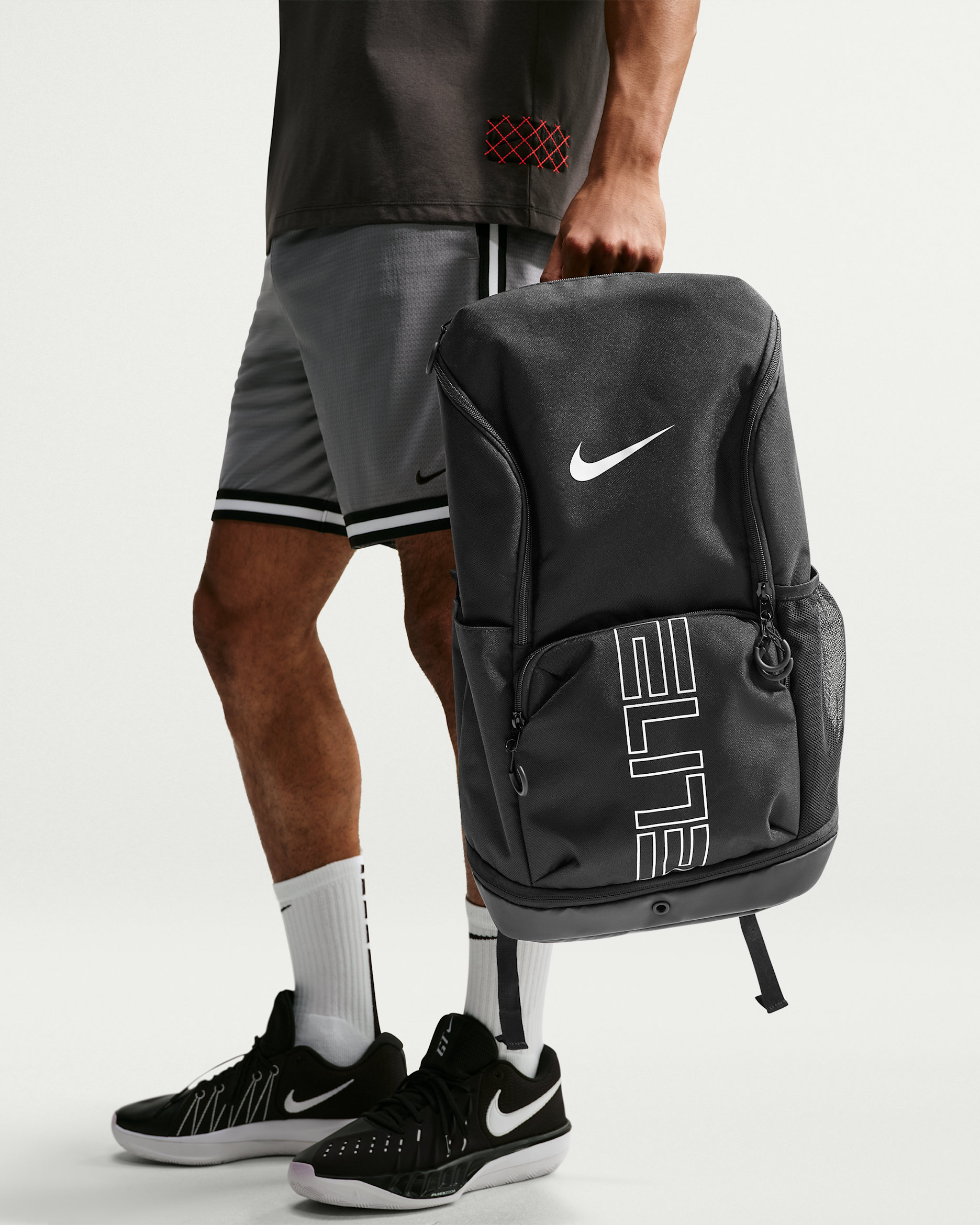 Nike Varsity Elite — Black/Black/Metallic Silver