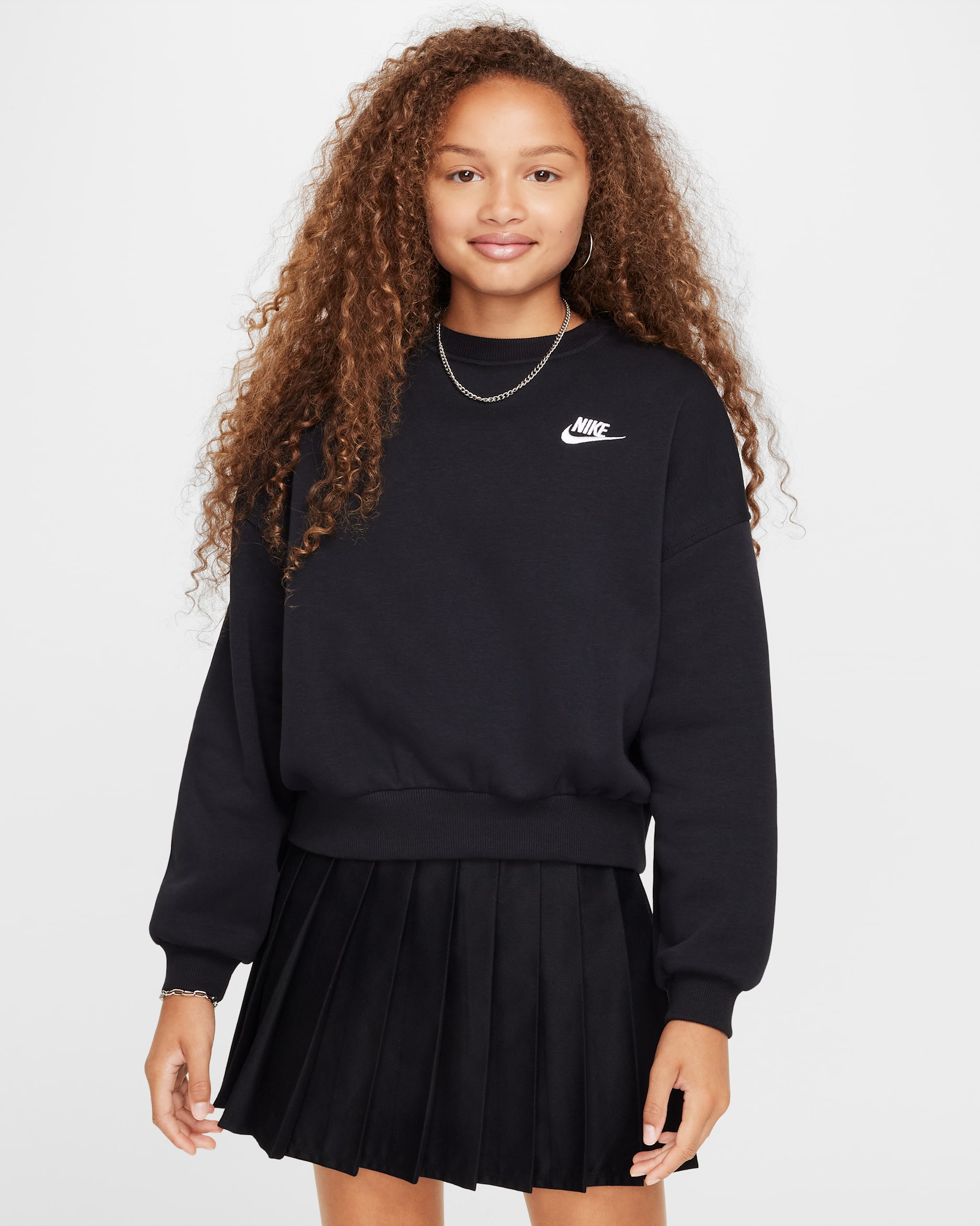 Nike Sportswear Club Fleece — Black/White