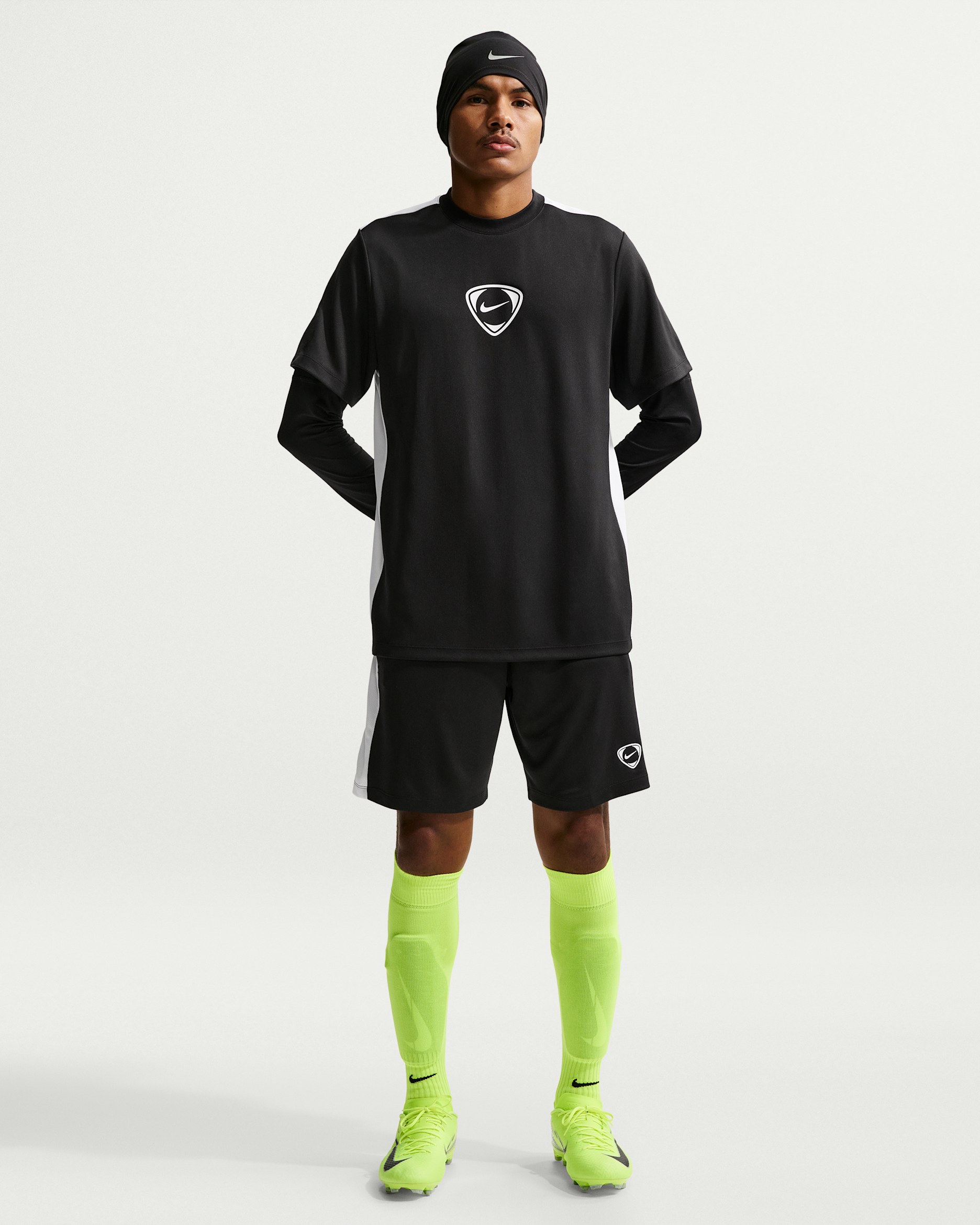 Nike Academy+ — Black/White/White