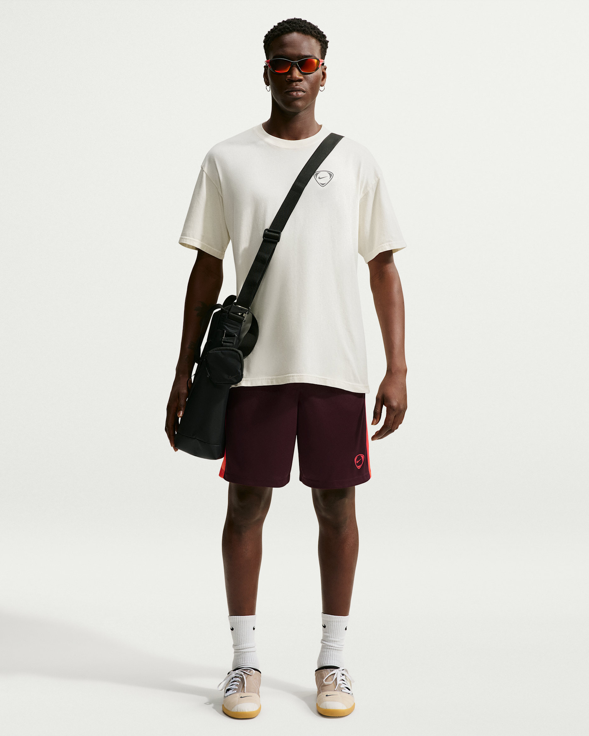 Nike Academy+ — Mystic Dates/Bright Crimson/Bright Crimson