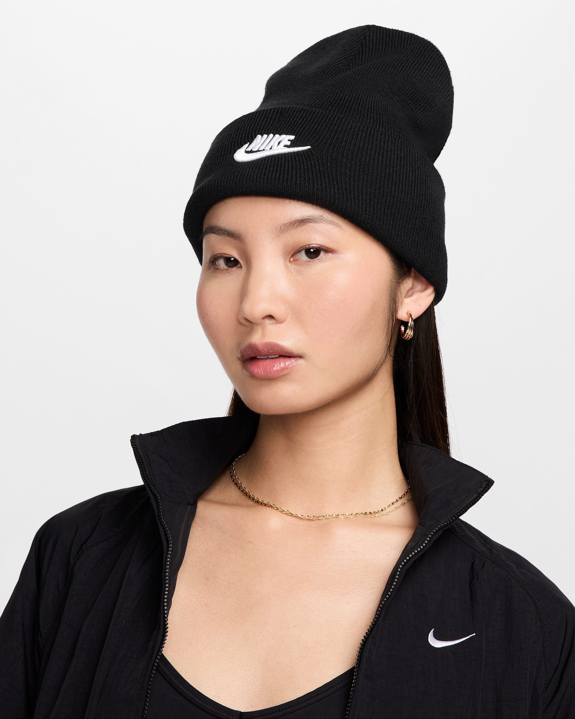 Nike Peak — Black/White