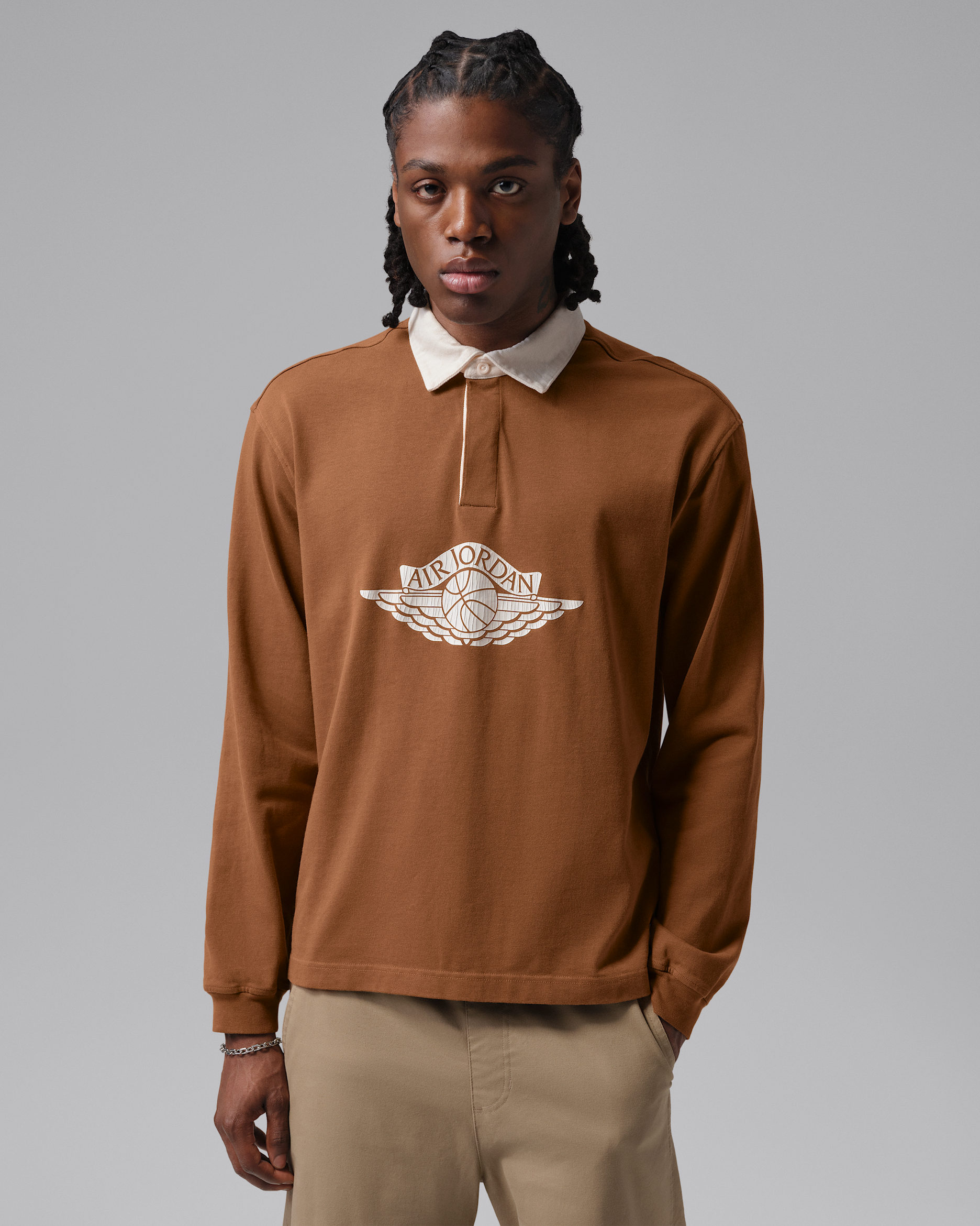 Jordan Flight Essentials — Light British Tan/Sail/Shadow Brown