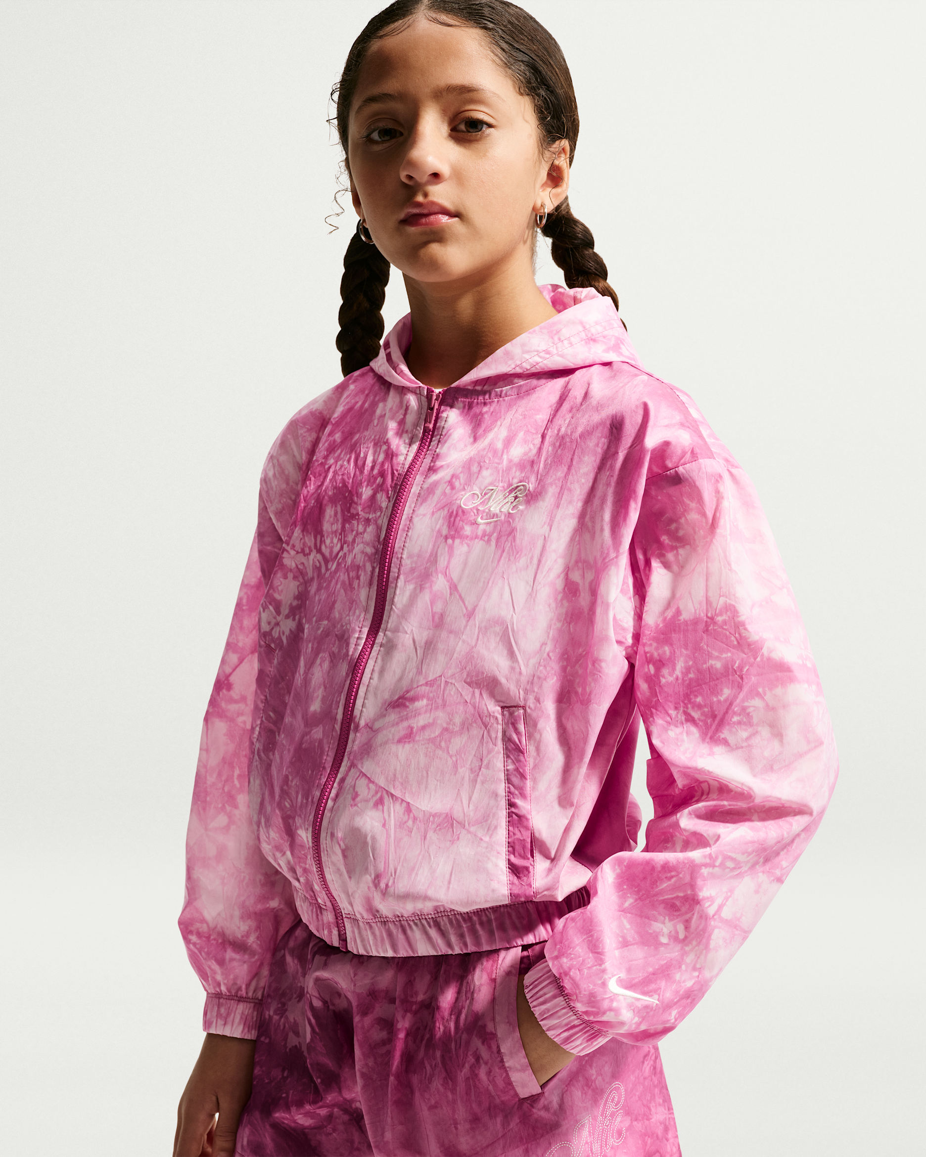 Nike Sportswear Club — Sweet Beet/Soft Pearl