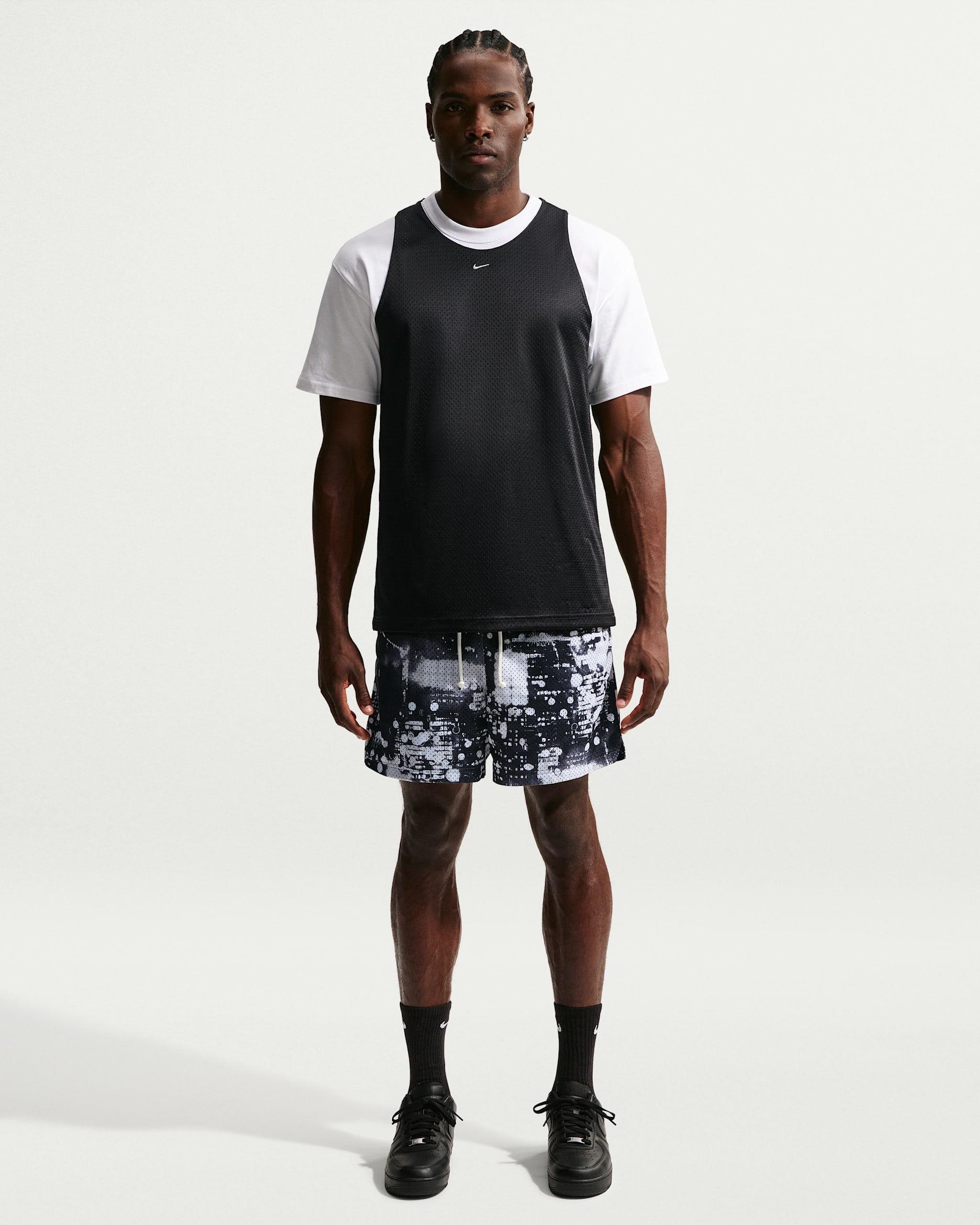 Nike Standard Issue — White/Black/Pale Ivory