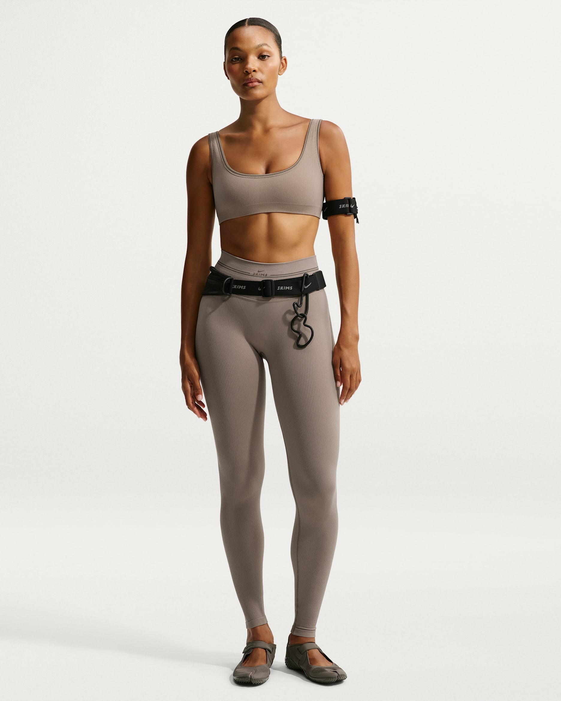 NikeSKIMS Ribbed Seamless — NSKM Driftwood