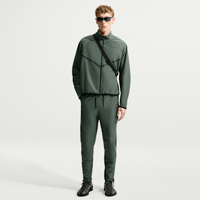 Nike Tech — Camo Green/Black