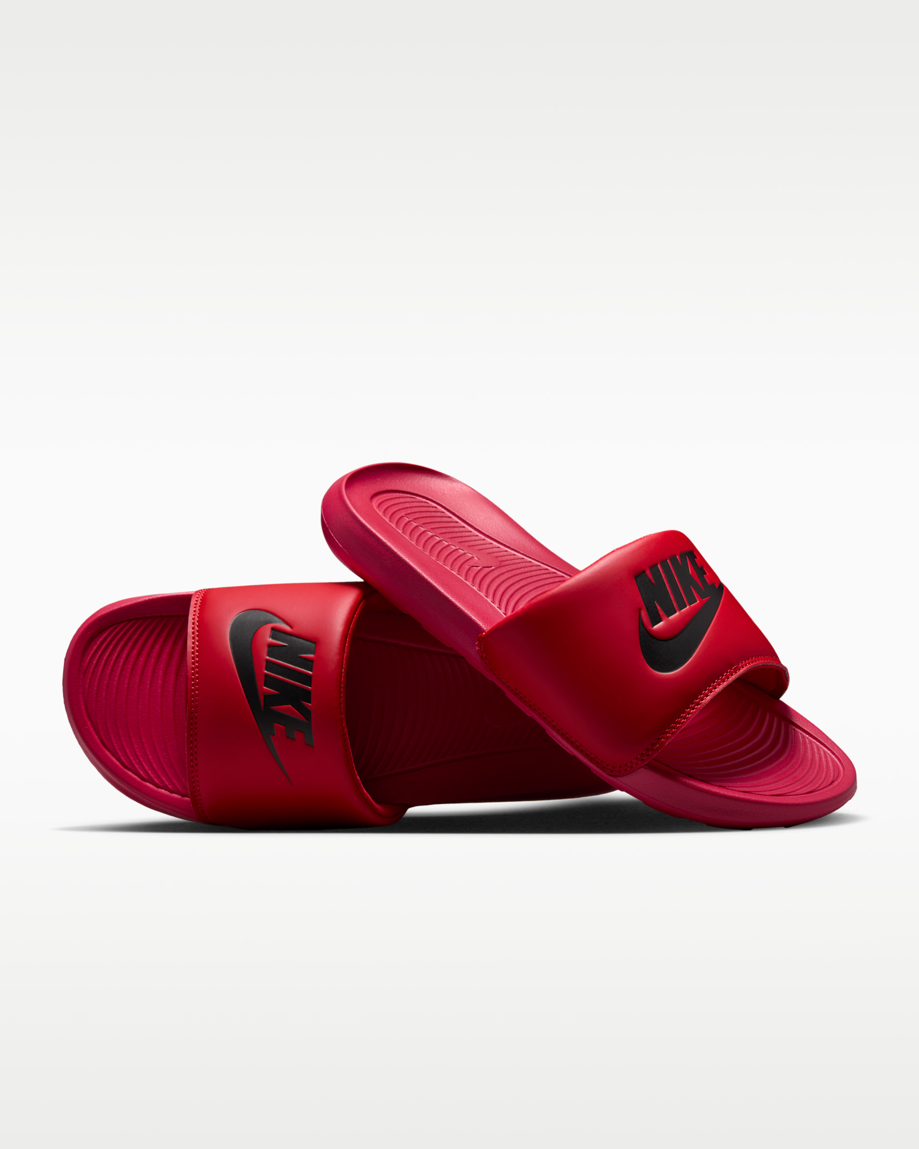 Nike Victori One — University Red/University Red/Black