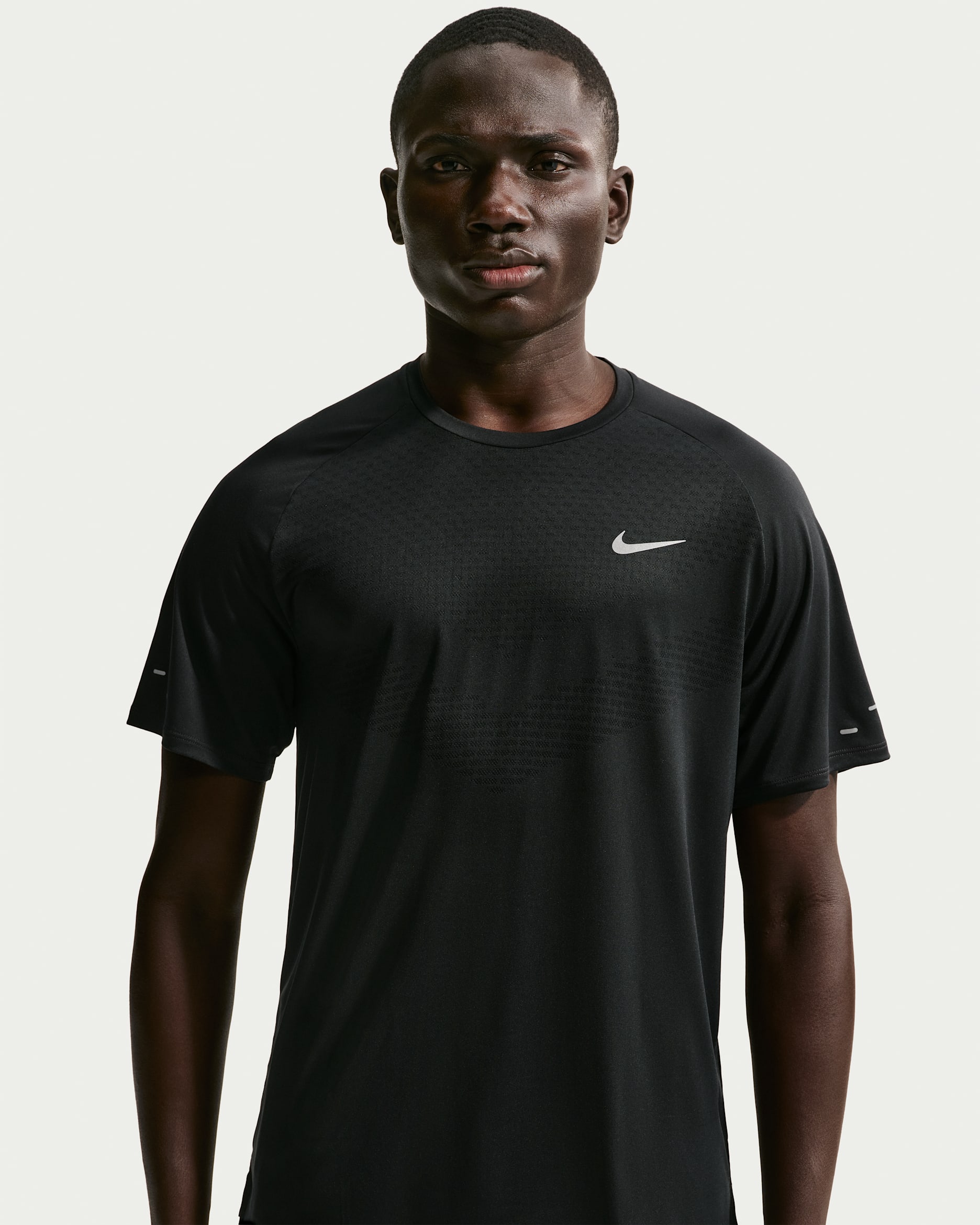 Nike Stride — Black