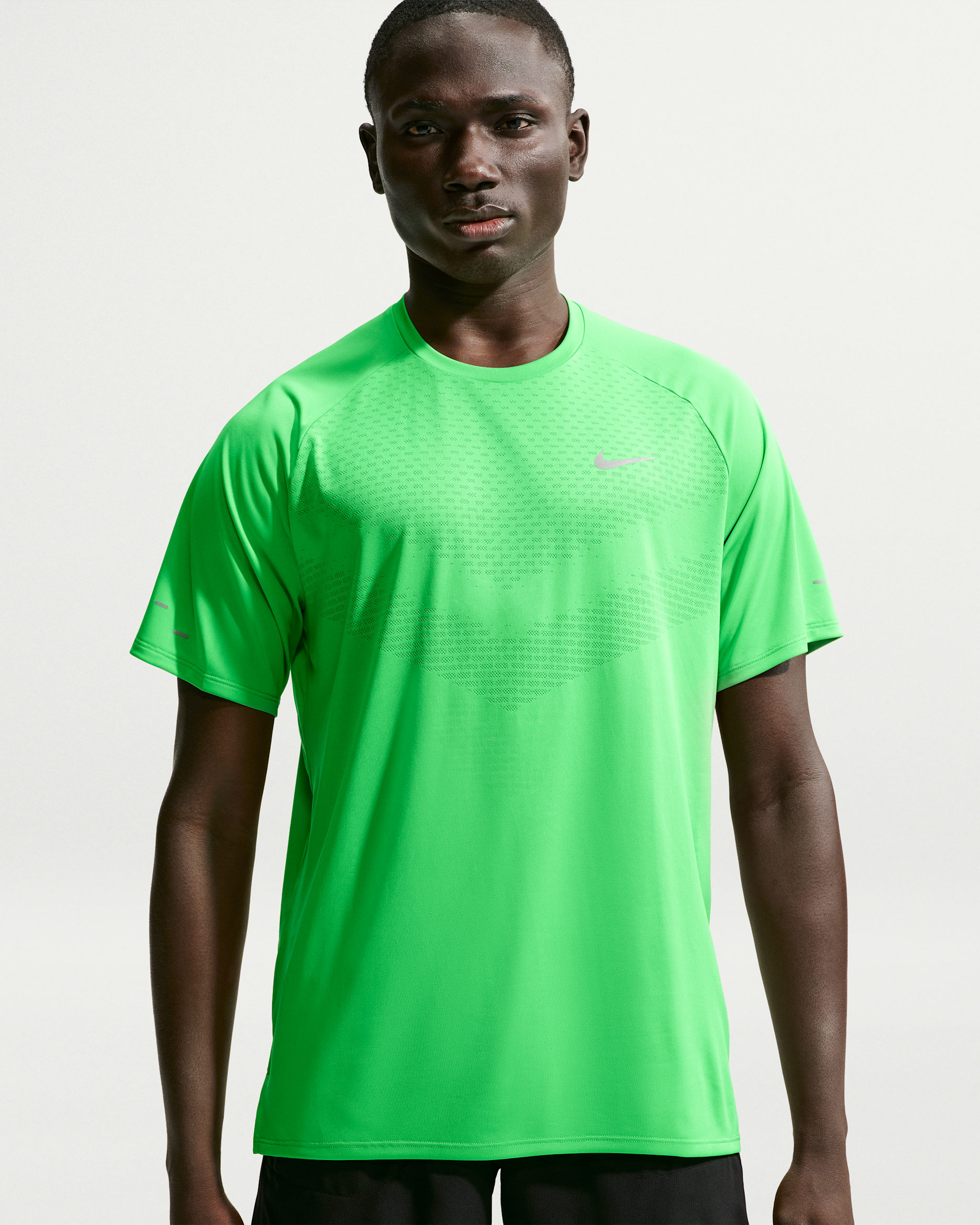 Nike Stride — Green Spark