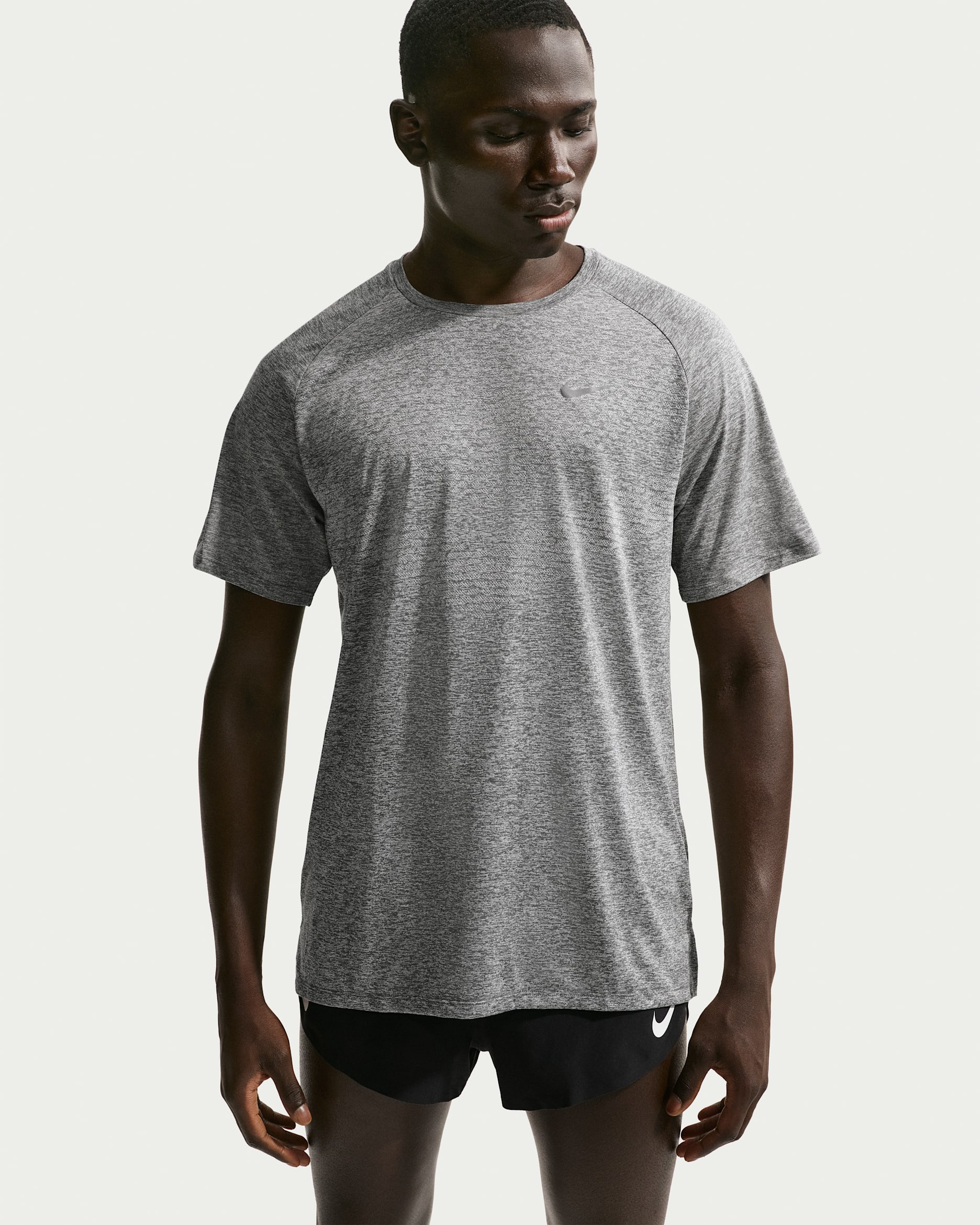 Nike Stride — Smoke Grey/Heather