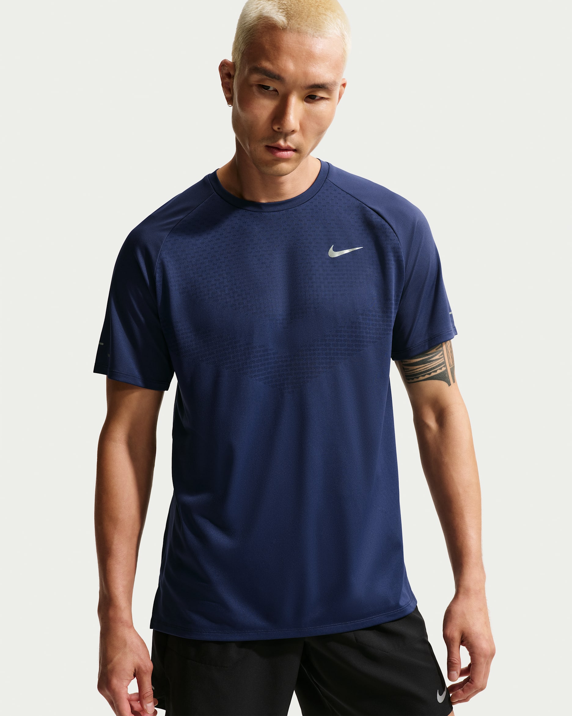 Nike Stride — Midnight Navy