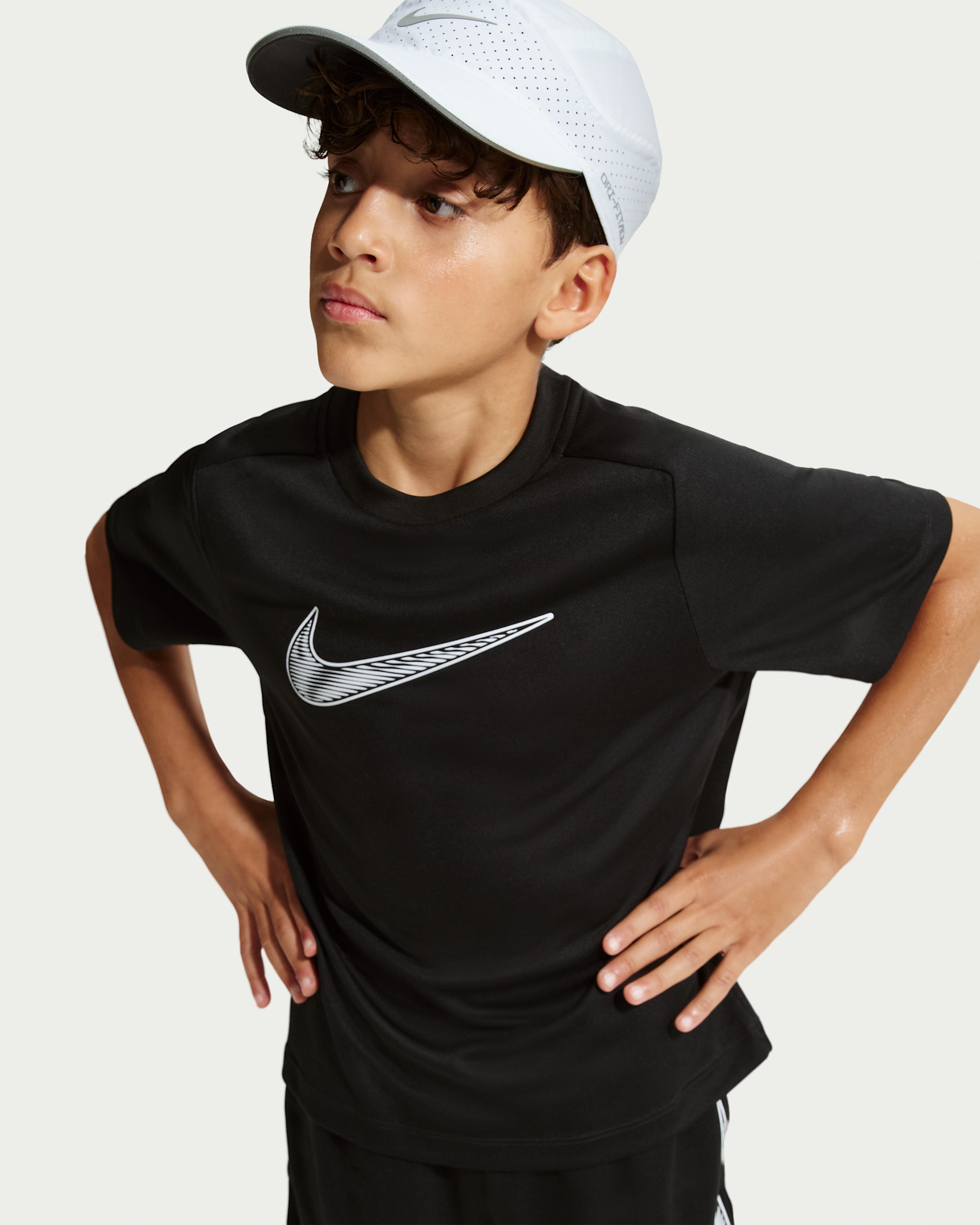 Nike Multi — Black/White