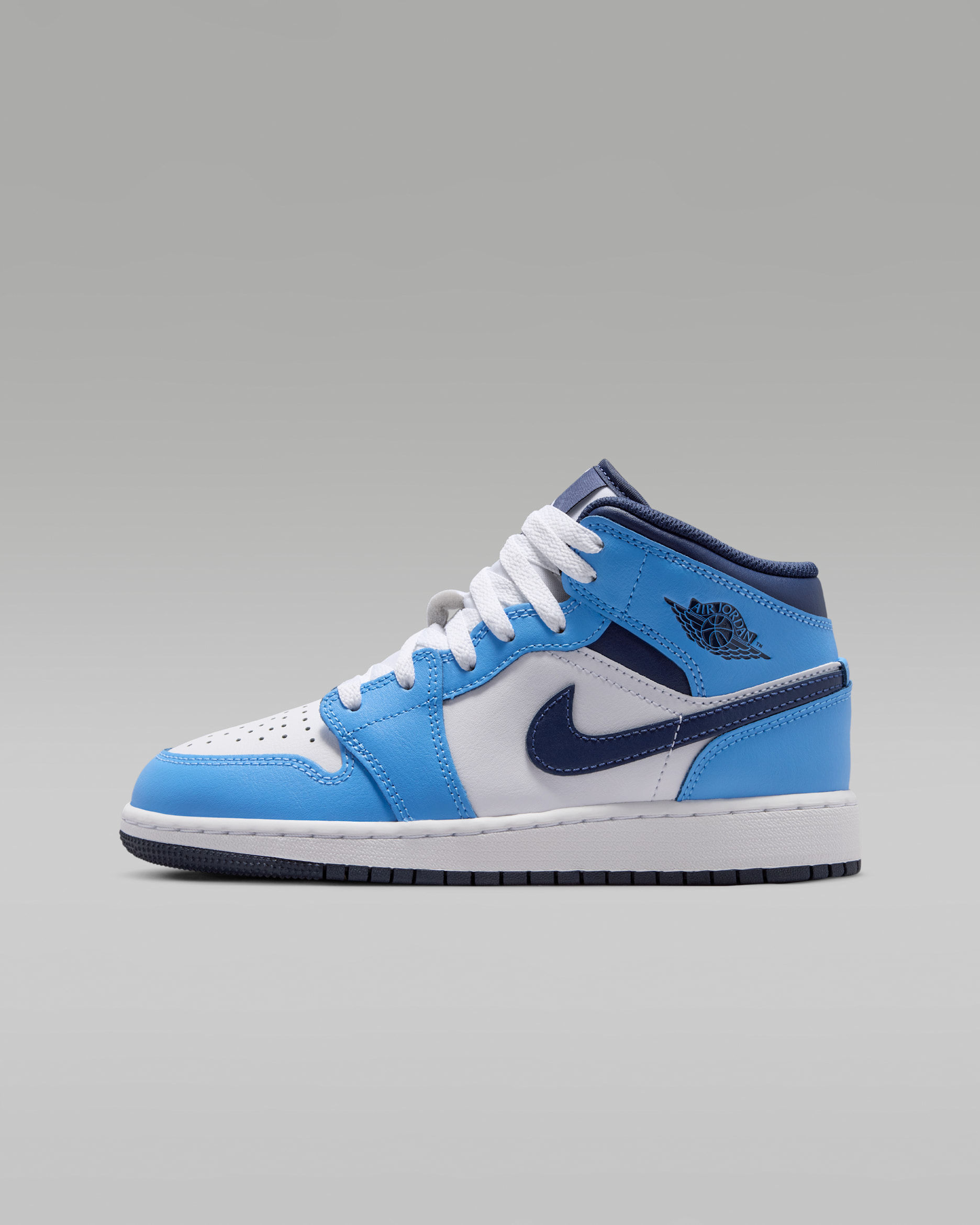 Air Jordan 1 Mid — University Blue/White/Sail/Midnight Navy