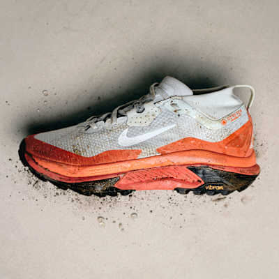 ACG Zegama Trail GORE-TEX — Light Silver/Safety Orange/Black/Summit White