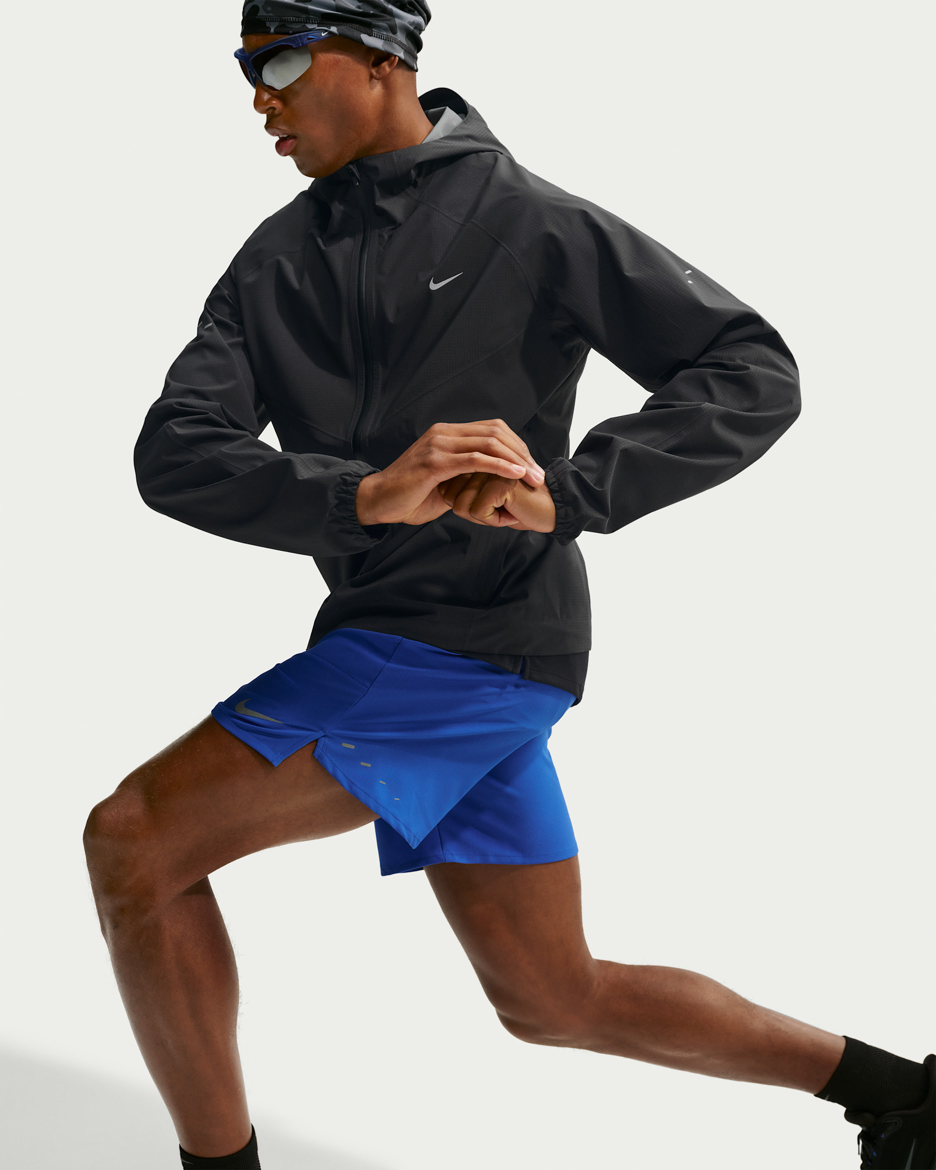 Nike Stride — Black